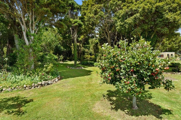 Photo of property in 115a Arcus Road, Te Horo, Otaki, 5582