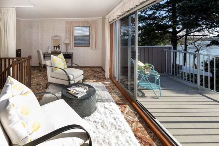 Photo of property in 71 Fisher Parade, Sunnyhills, Auckland, 2010