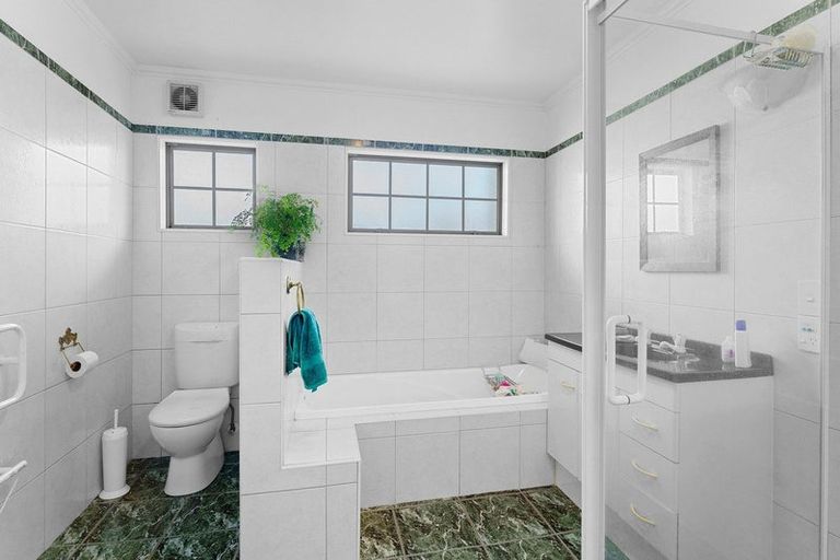 Photo of property in 42 Wi Tako Street, Manakau, Levin, 5573