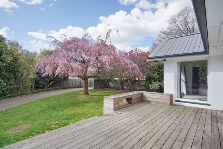 Photo of property in 3 Idris Road, Fendalton, Christchurch, 8052