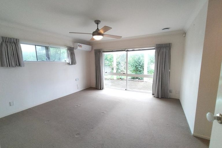 Photo of property in 20 Carriage Close, Northpark, Auckland, 2013