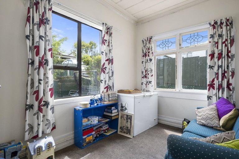 Photo of property in 12 Jellicoe Crescent, Kaikorai, Dunedin, 9010