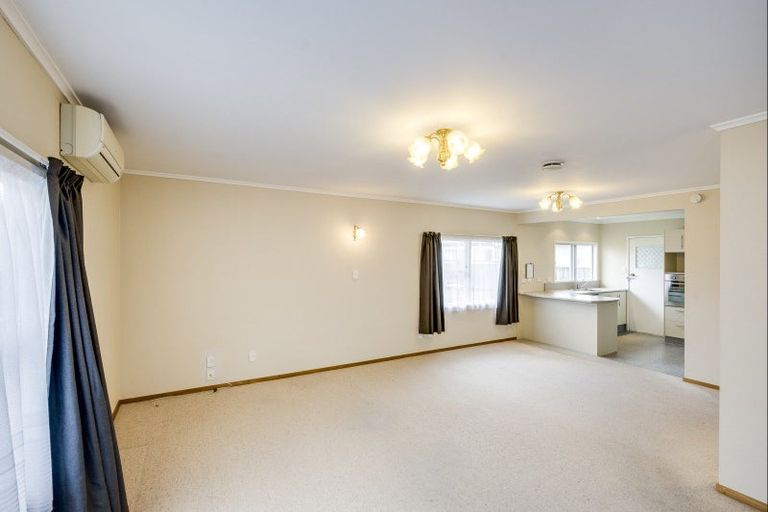 Photo of property in 4/180 Gloucester Street, Taradale, Napier, 4112