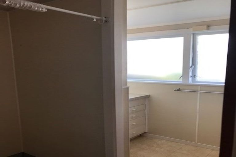 Photo of property in 1/32 Kowhai Road, Campbells Bay, Auckland, 0630