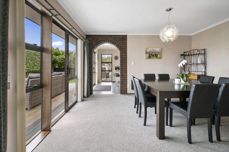 Photo of property in 27 Humphries Place, Awapuni, Palmerston North, 4412