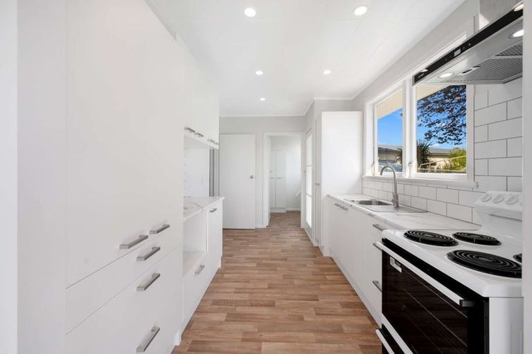 Photo of property in 83 Guppy Road, Greenmeadows, Napier, 4112