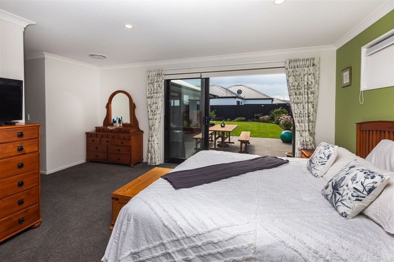 Photo of property in 123 Prestons Park Drive, Marshland, Christchurch, 8083