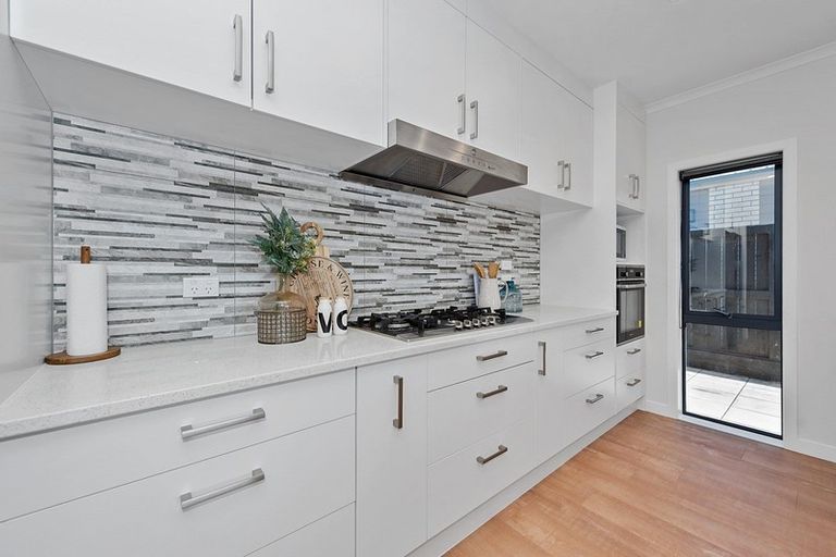 Photo of property in 5 Lissaman Place, Chartwell, Hamilton, 3210