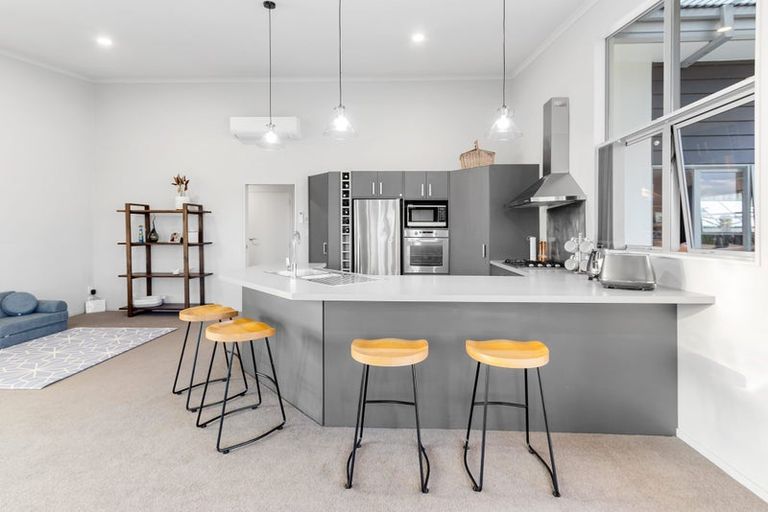 Photo of property in 4 Sinead Court, Grandview Heights, Hamilton, 3200