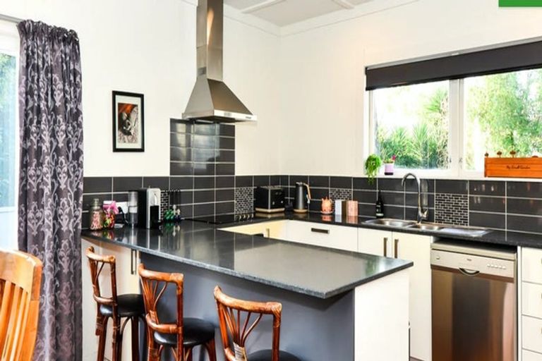 Photo of property in 32 Rata Street, Maeroa, Hamilton, 3200