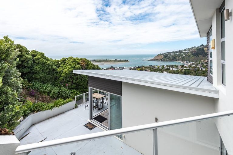 Photo of property in 2 Redcliffs View Lane, Redcliffs, Christchurch, 8081