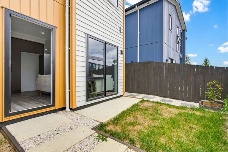 Photo of property in 85b Raglan Street, Mangere East, Auckland, 2024