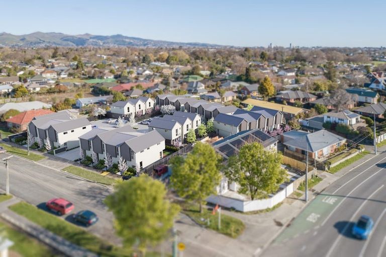 Photo of property in 35 Bampton Street, Burwood, Christchurch, 8061