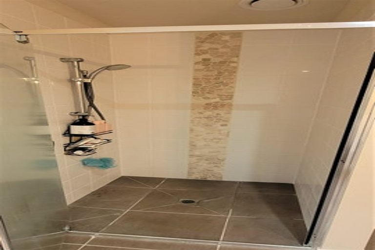 Photo of property in 74 Waikite Road, Welcome Bay, Tauranga, 3112