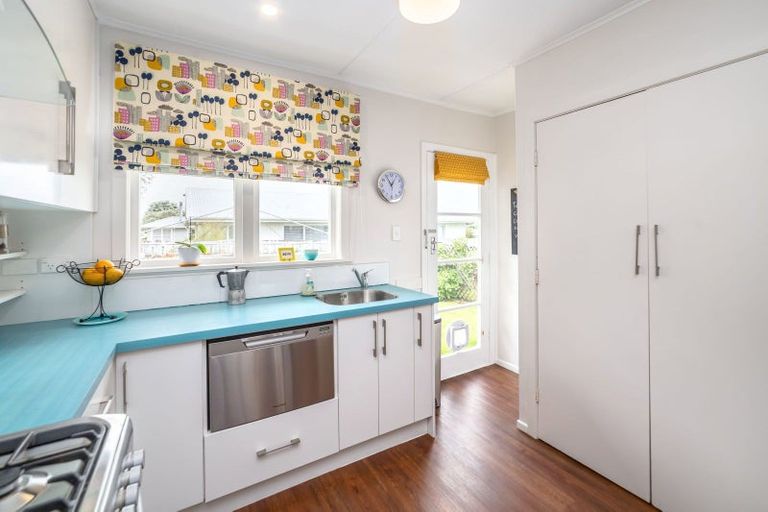 Photo of property in 46 Harrison Street West, Featherston, 5710