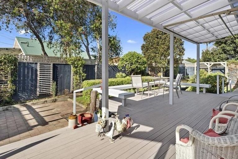 Photo of property in 72 Mains Avenue, Kensington, Whangarei, 0112