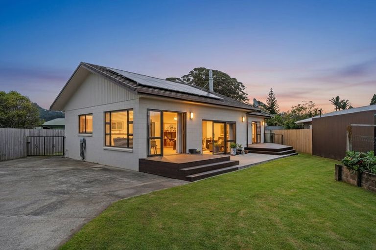 Photo of property in 53 Catherine Crescent, Whitianga, 3510