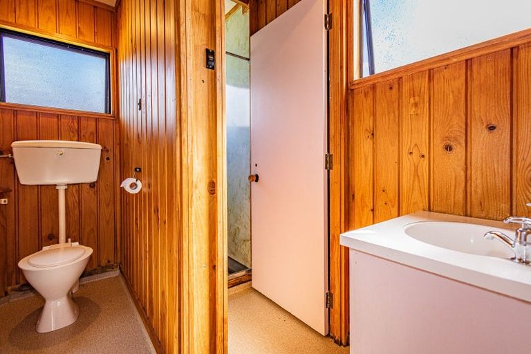 Photo of property in Atisa Lodge, 40 Carroll Street, National Park, Owhango, 3989