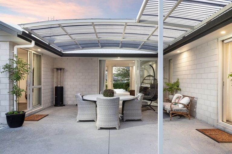 Photo of property in 191 Lakes Boulevard, Pyes Pa, Tauranga, 3112