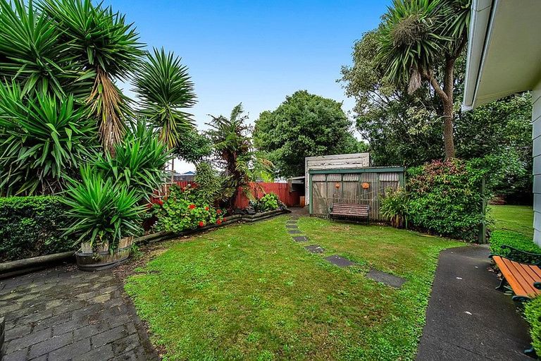Photo of property in 14 Tawa Street, Hawera, 4610