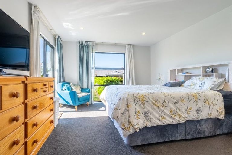 Photo of property in 4 Jacqueline Drive, West Melton, 7618