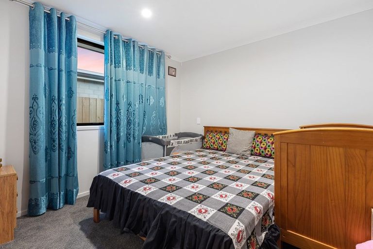 Photo of property in 14 Te Wharo Drive, Papamoa, 3118