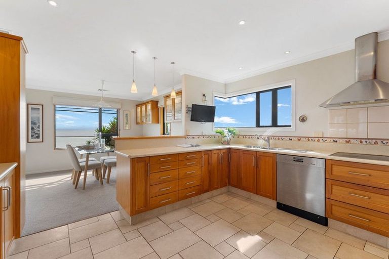 Photo of property in 10 Mana Heights, Marybank, Nelson, 7010