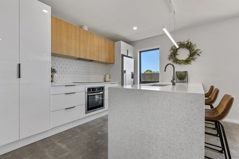 Photo of property in 60 Cyrus Street, Whalers Gate, New Plymouth, 4310