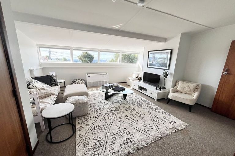 Photo of property in 36 Rangatira Road, Birkenhead, Auckland, 0626