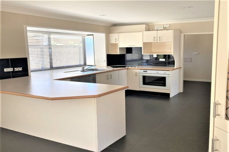 Photo of property in 21 Clivedene Street, Matua, Tauranga, 3110