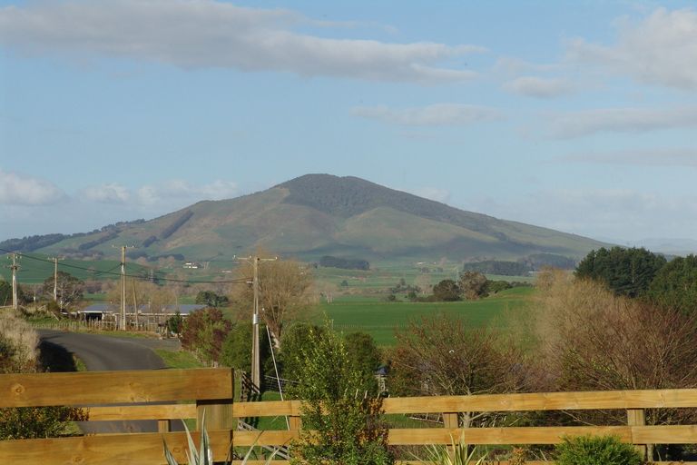 Photo of property in 158 Te Tahi Road, Puketotara, Te Awamutu, 3876