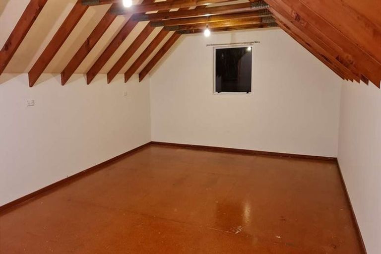 Photo of property in 38 Rintoul Street, Westport, 7825