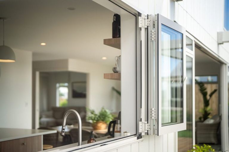 Photo of property in 5 Tunarau Street, Raglan, 3225