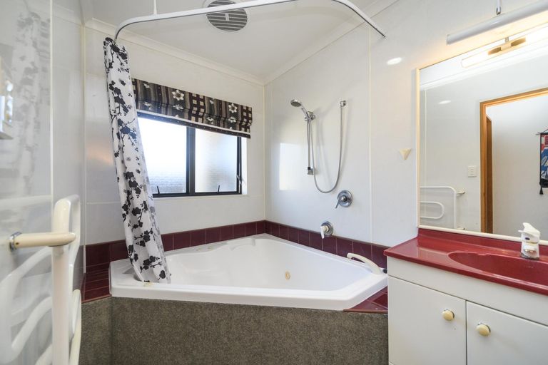 Photo of property in 134 College Street, Awapuni, Palmerston North, 4412