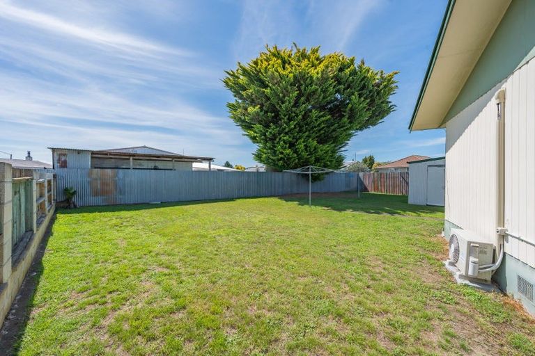 Photo of property in 27 Liverpool Crescent, Flaxmere, Hastings, 4120