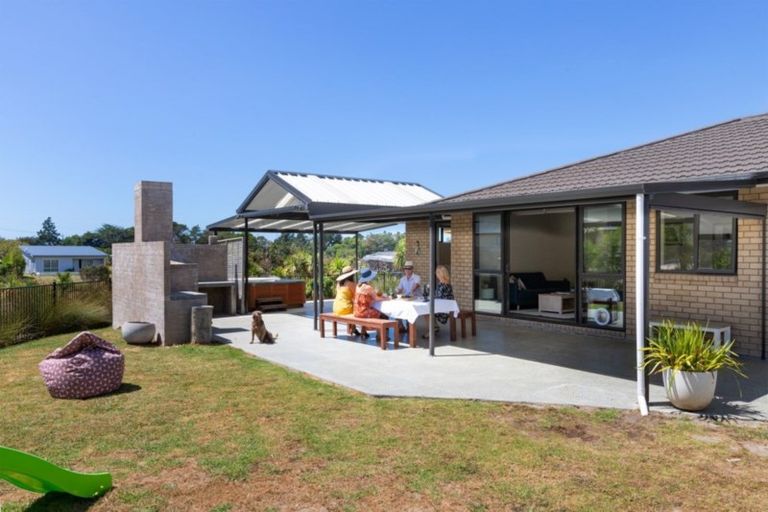 Photo of property in 30 Kahu Drive, Mangawhai, 0505