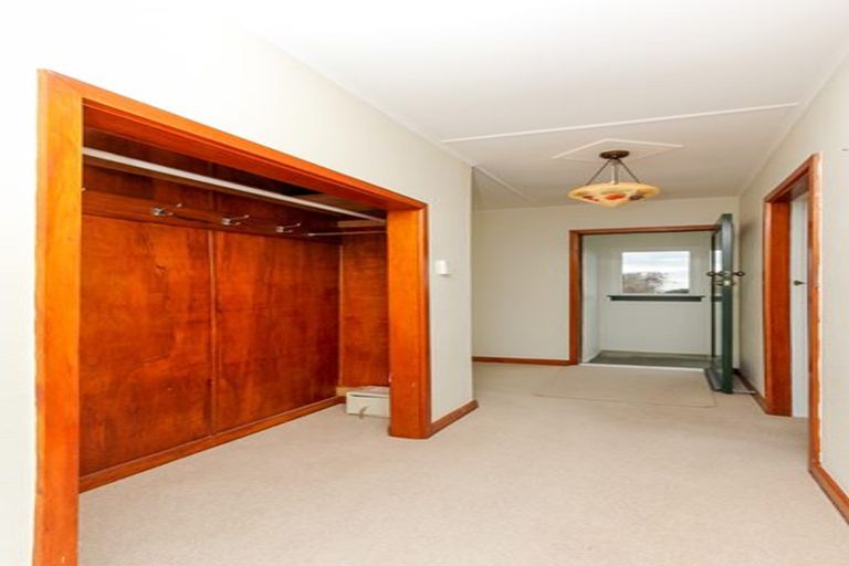 Photo of property in 104 Belt Road, New Plymouth, 4310