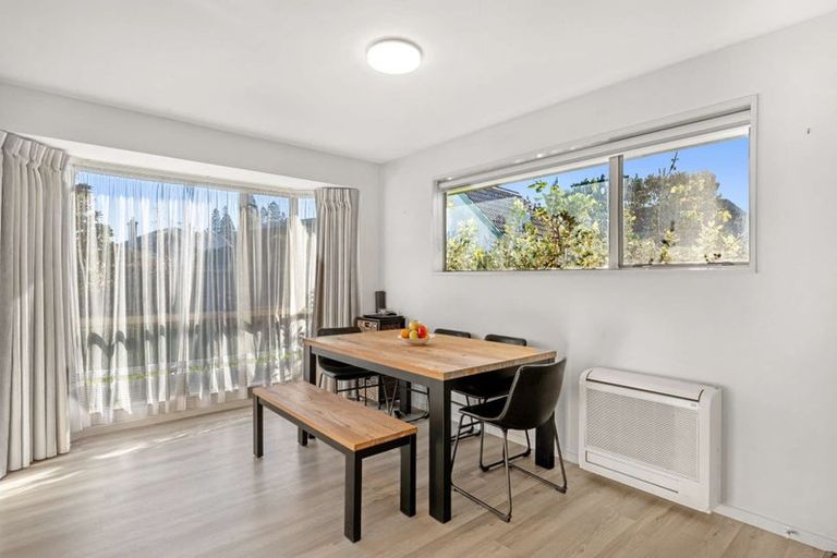 Photo of property in 2 Redwood Place, Oxford, 7430