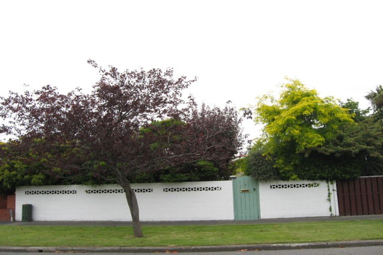 Photo of property in 6 Orrick Crescent, Avondale, Christchurch, 8061