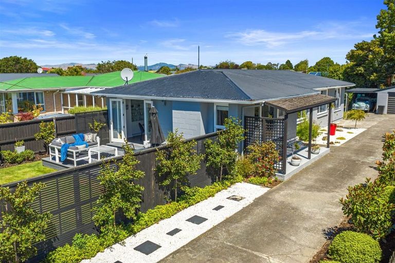 Photo of property in 301 Sawyers Arms Road, Bishopdale, Christchurch, 8053