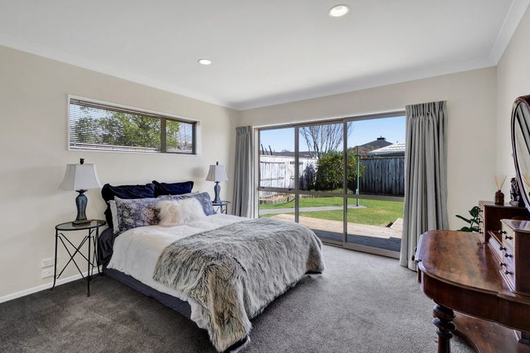 Photo of property in 20 Kahikatea Street, Inglewood, 4330