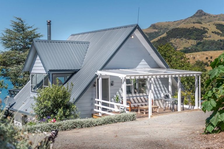 Photo of property in 4 Whareora Terrace, Wainui, Akaroa, 7582