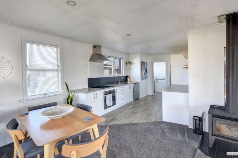 Photo of property in 15 Duff Place, Mosgiel, 9024