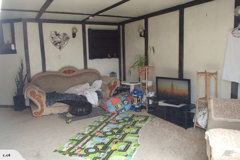 Photo of property in 43 Durie Street, Durie Hill, Whanganui, 4500