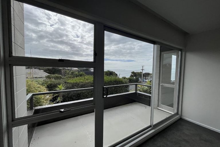 Photo of property in 1/42 Rothesay Bay Road, Rothesay Bay, Auckland, 0630