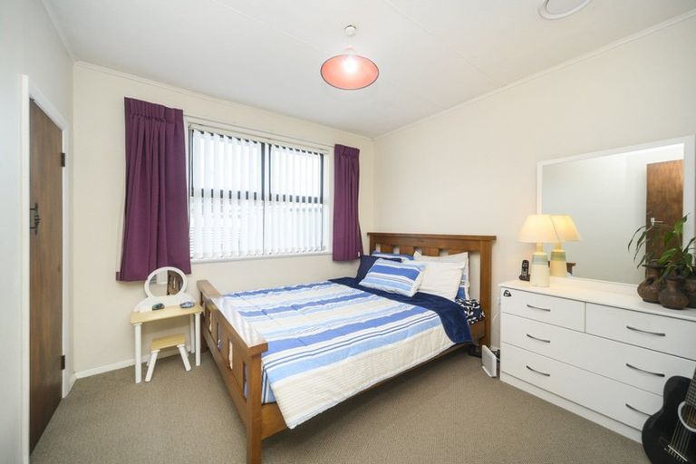 Photo of property in 36 Aspiring Avenue, Milson, Palmerston North, 4414