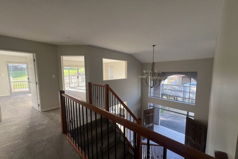 Photo of property in 10 Ballymore Drive, Pinehill, Auckland, 0632