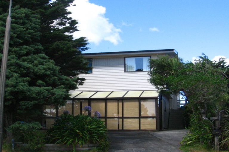 Photo of property in 10 Glamorgan Street, Northland, Wellington, 6012