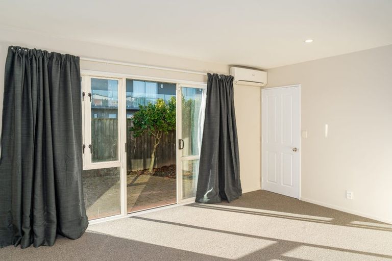 Photo of property in 126 Clarence Street, Riccarton, Christchurch, 8011
