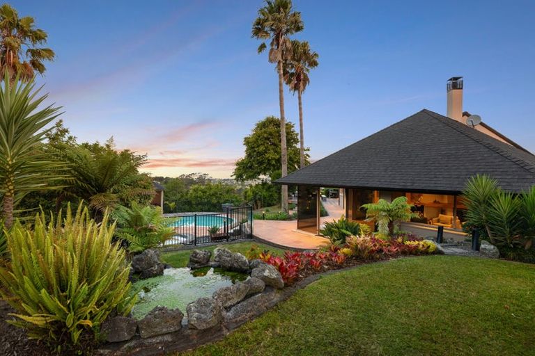 Photo of property in 221 Gills Road, Albany Heights, Auckland, 0632